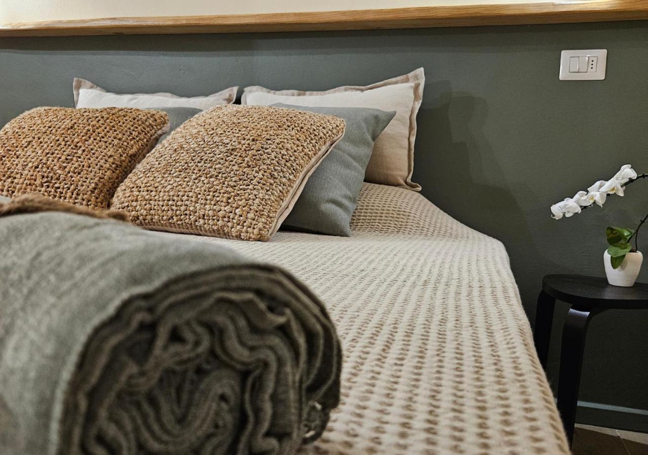 Rayuela Suites San Pantaleo Kültér fotó