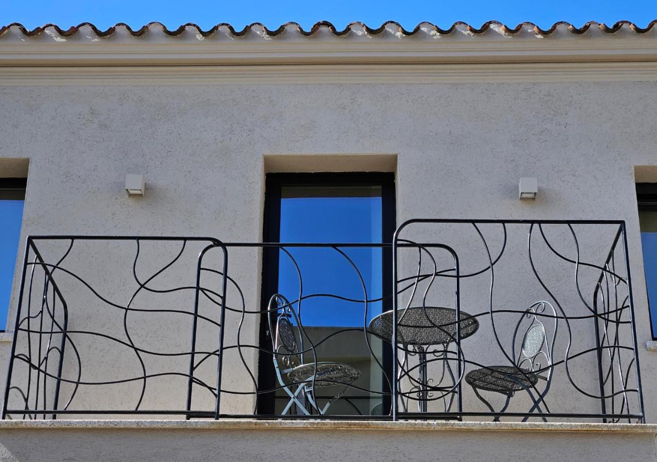 Rayuela Suites San Pantaleo Kültér fotó